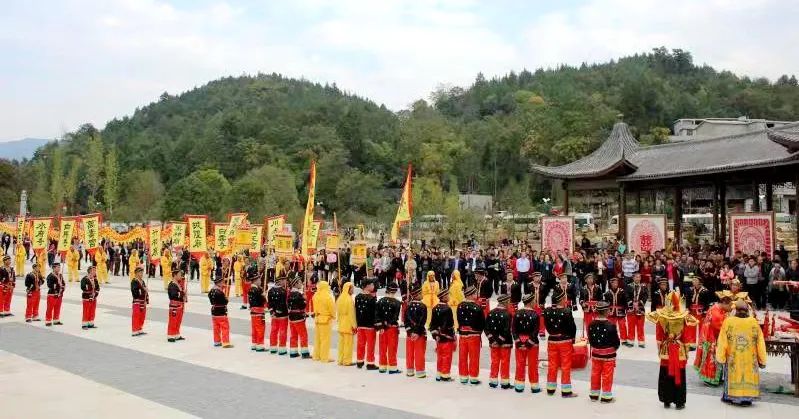 【美丽家园·美丽庭院】思南县：板桥镇郝家湾村