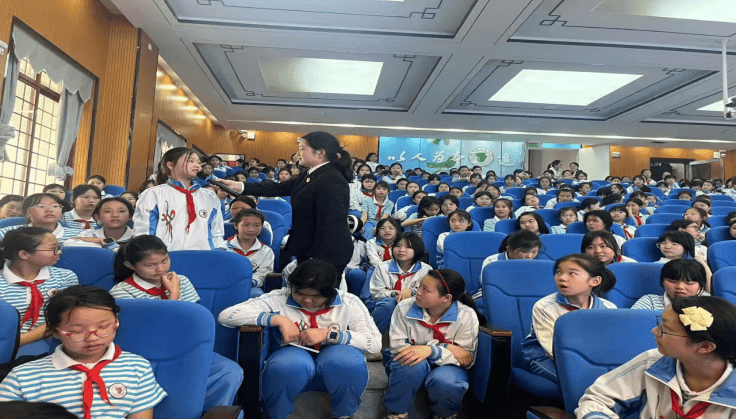 江口县：守护花样青春，共筑安全防线