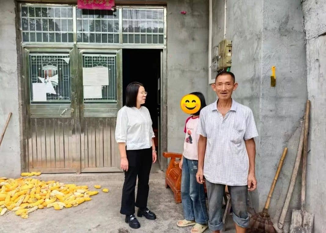 德江县荆角乡：“爱心妈妈”在行动