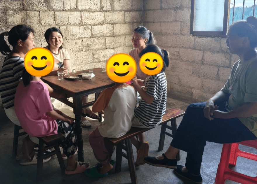 德江县荆角乡：“爱心妈妈”在行动