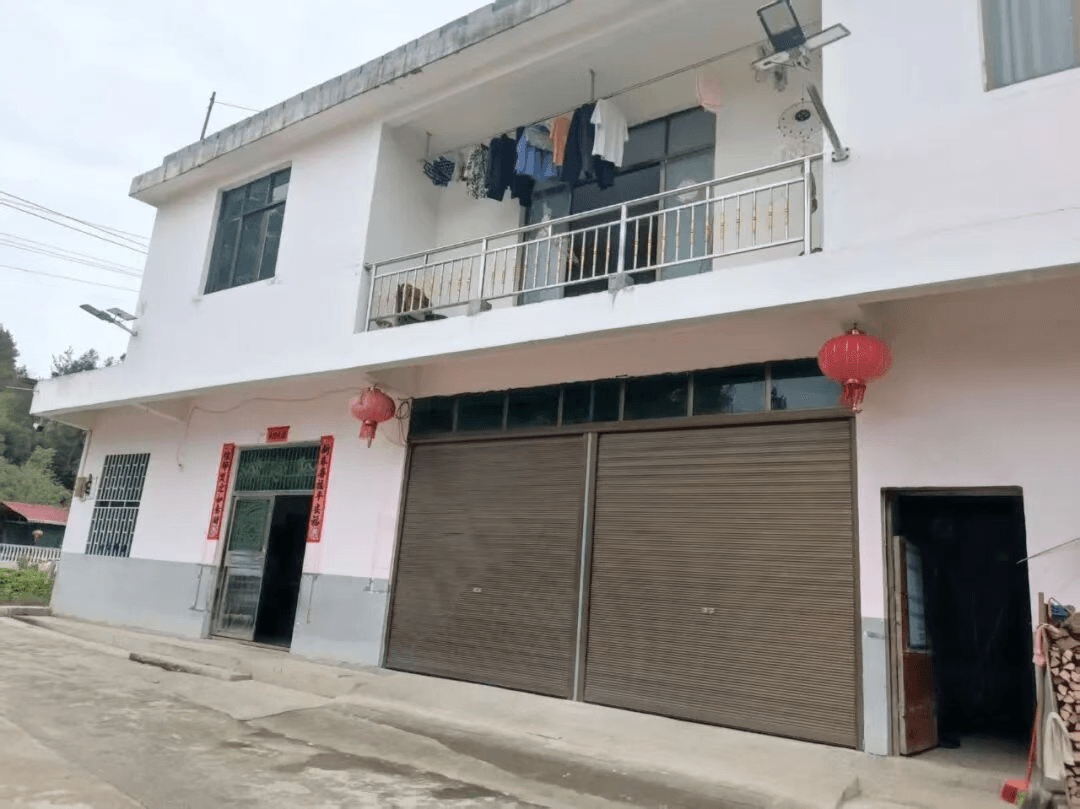 铜仁市卫生家庭建设行动 美丽家庭美丽庭院展播