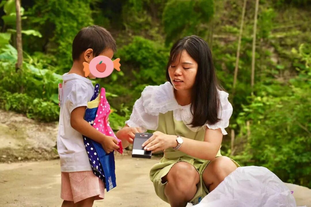 “爱心妈妈”  江口肖敏：从“肖书记”到“敏妈妈”，守护童心，温暖相伴