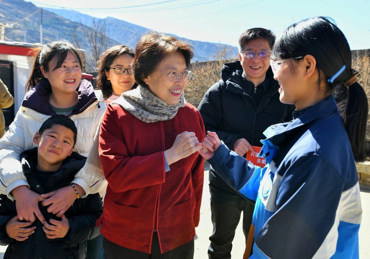 黄晓薇：为“十五五”良好开局凝聚各族妇女力量